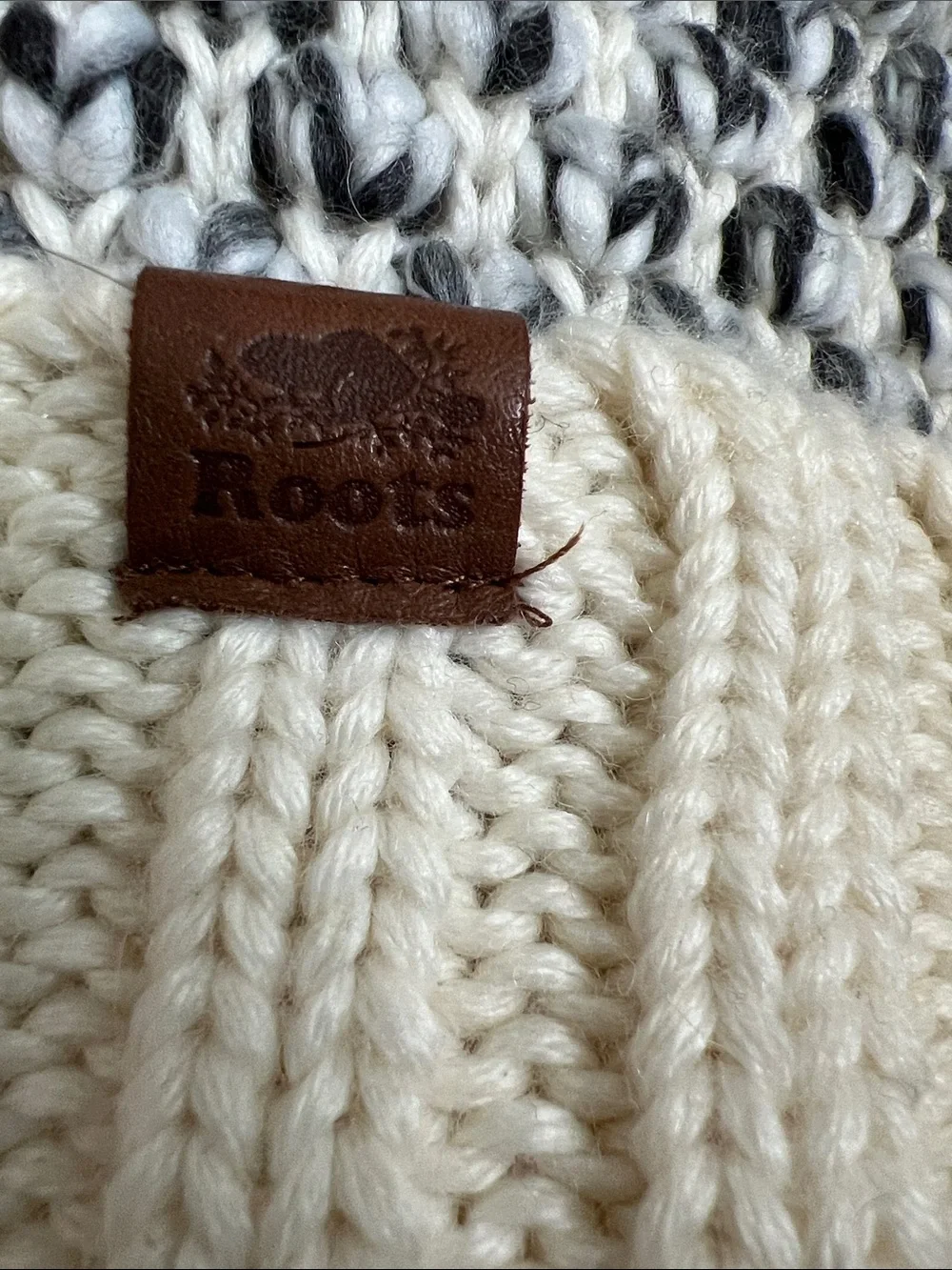 Roots warm knit